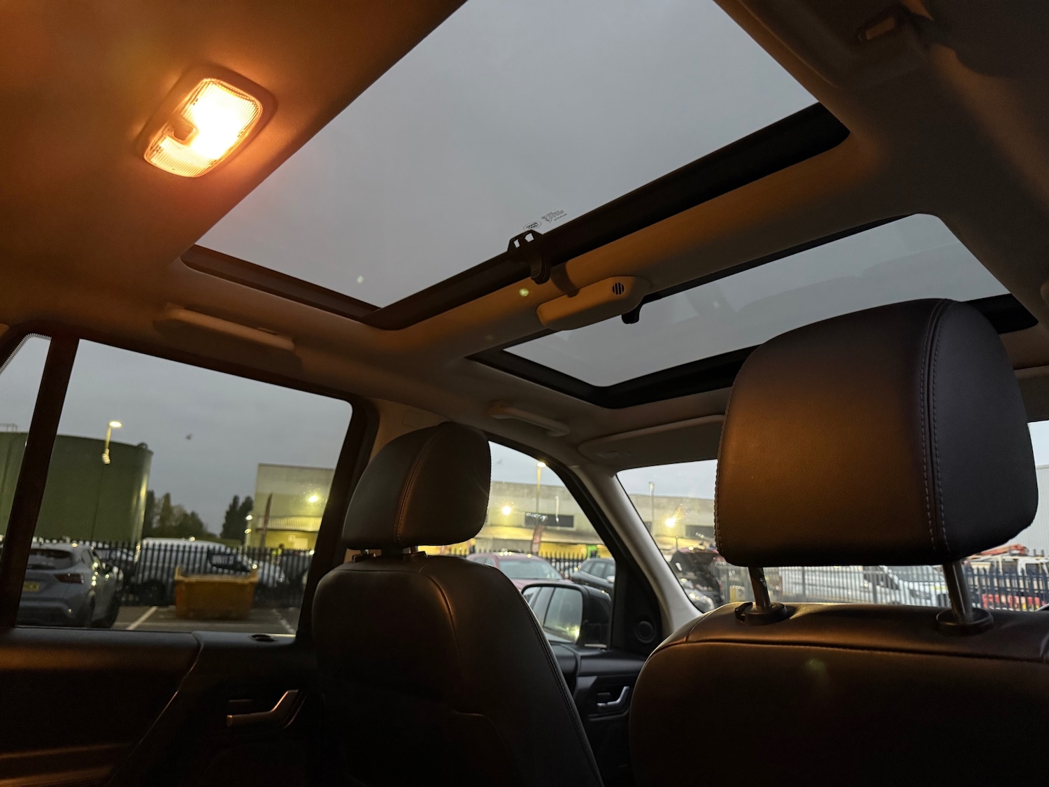 Used Land Rover Freelander 2011 for sale - 76548126: Photo 12