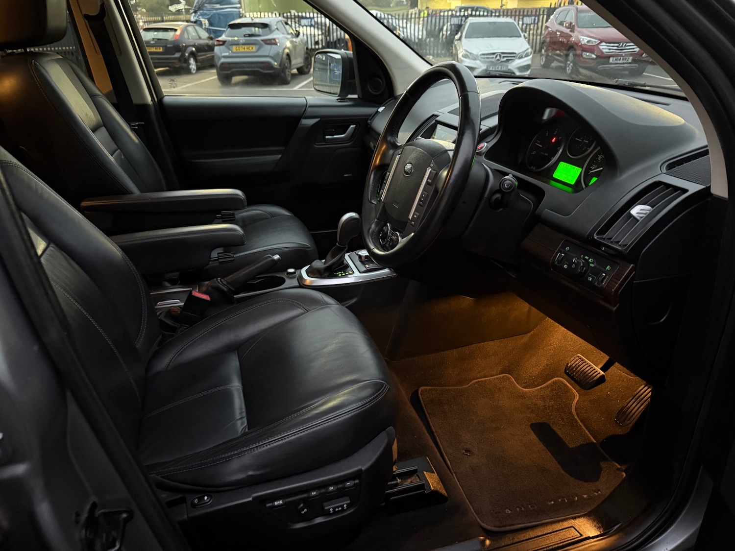 Used Land Rover Freelander 2011 for sale - 76548126: Photo 13