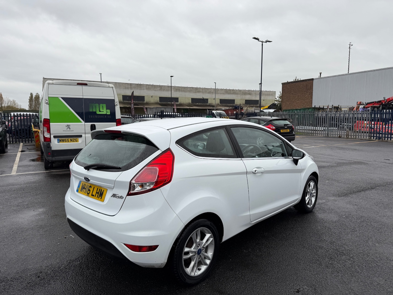 Used Ford Fiesta 2016 for sale - 78040296: Photo 3