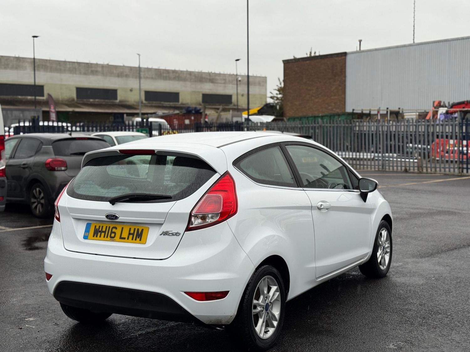 Used Ford Fiesta 2016 for sale - 78040296: Photo 5