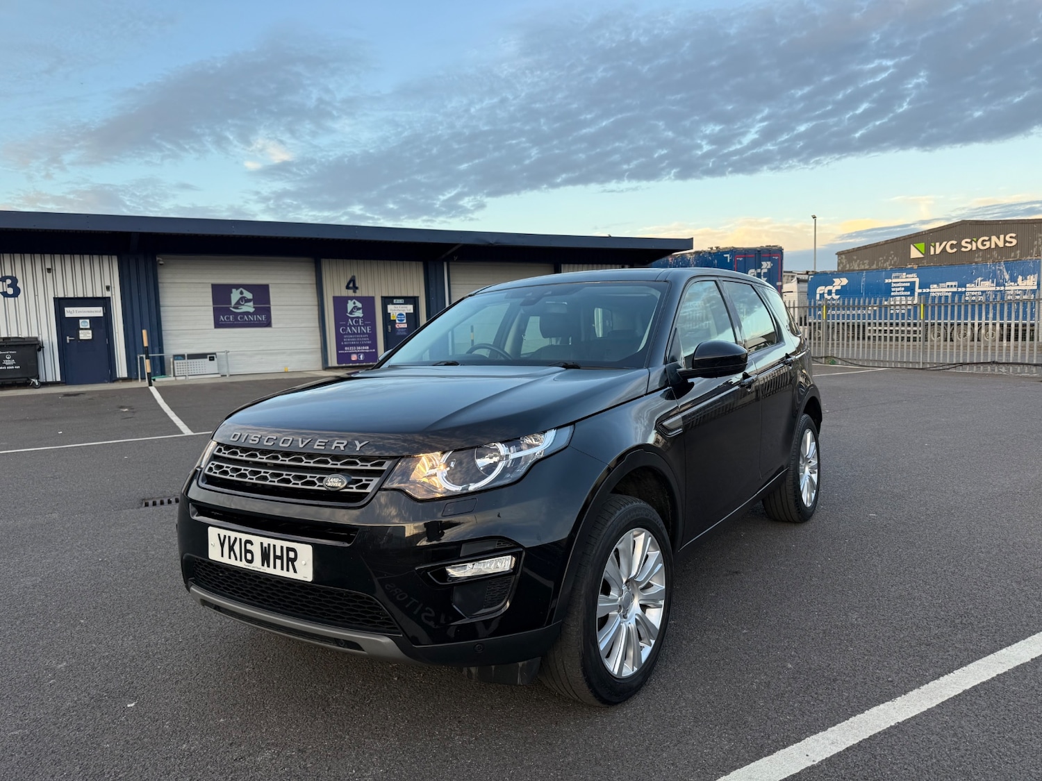 Used Land Rover Discovery Sport 2016 for sale - 76149793: Photo 11