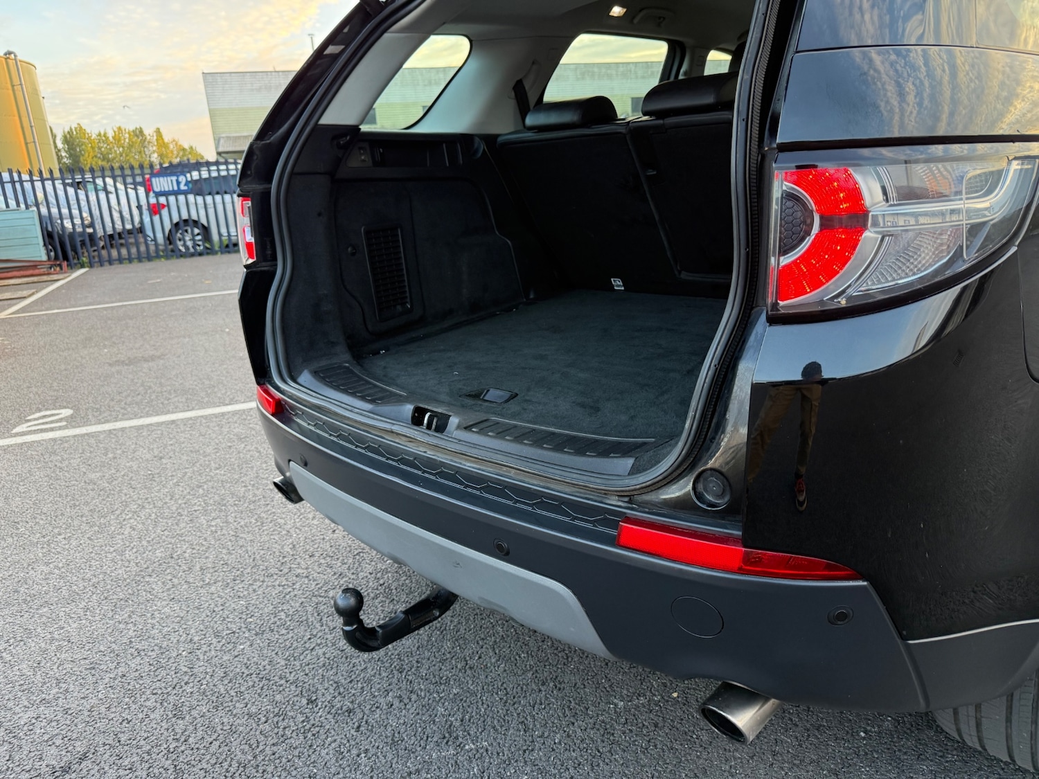 Used Land Rover Discovery Sport 2016 for sale - 76149793: Photo 12