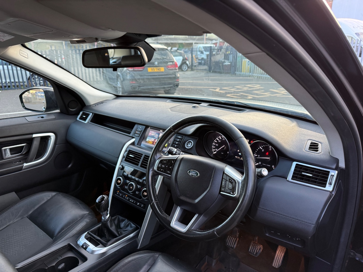Used Land Rover Discovery Sport 2016 for sale - 76149793: Photo 24