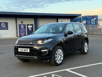 Used Land Rover Discovery Sport 2016 for sale - 76149793: Photo 2