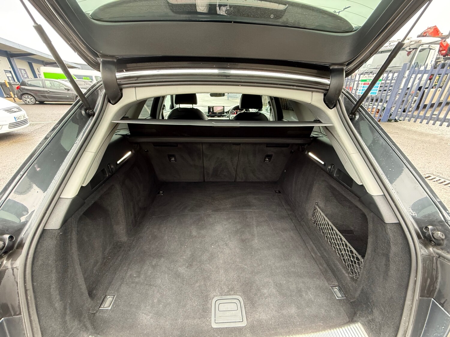 Used Audi A4 2020 for sale - 77508950: Photo 12