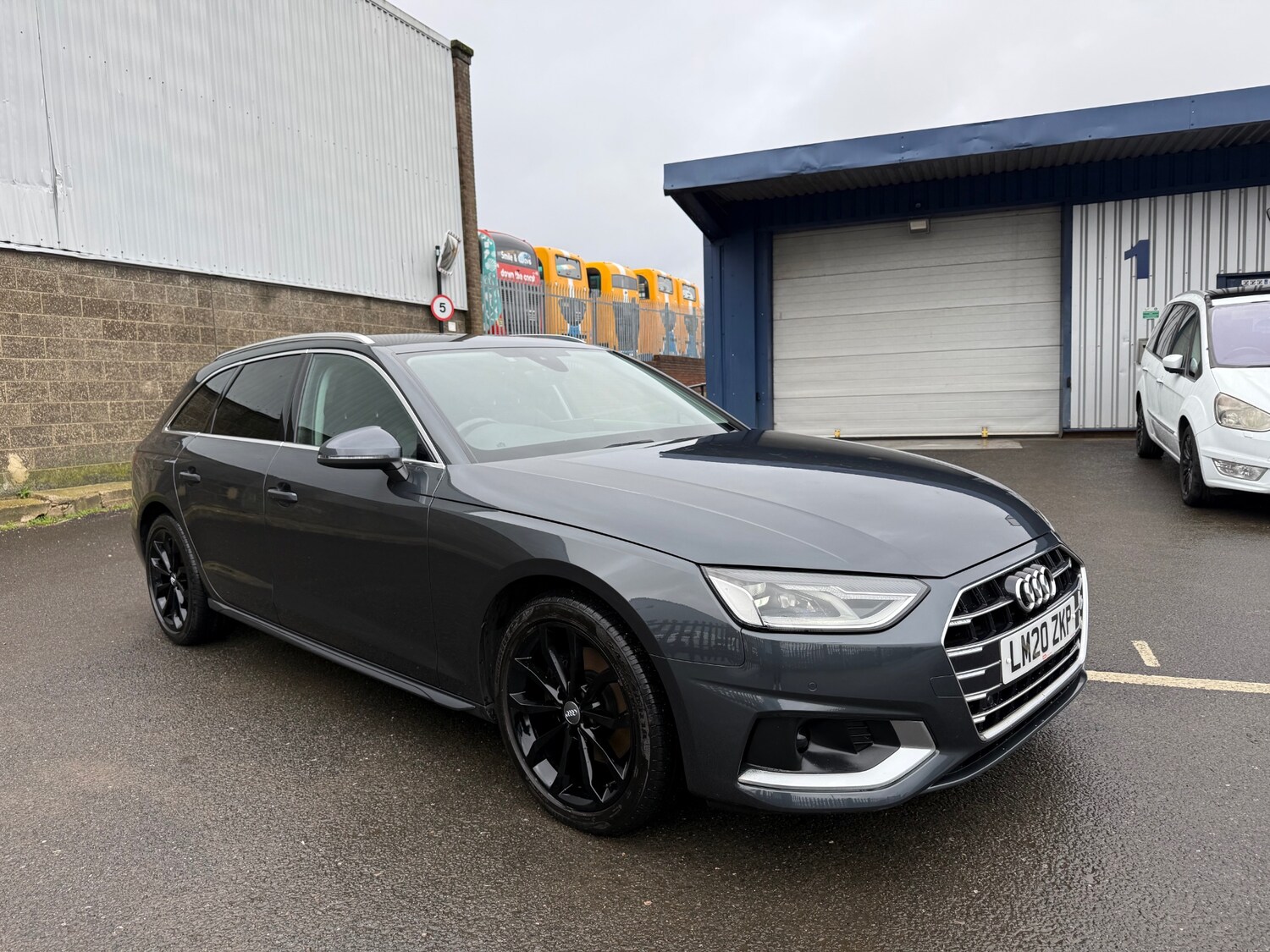 Used Audi A4 2020 for sale - 77508950: Photo 35