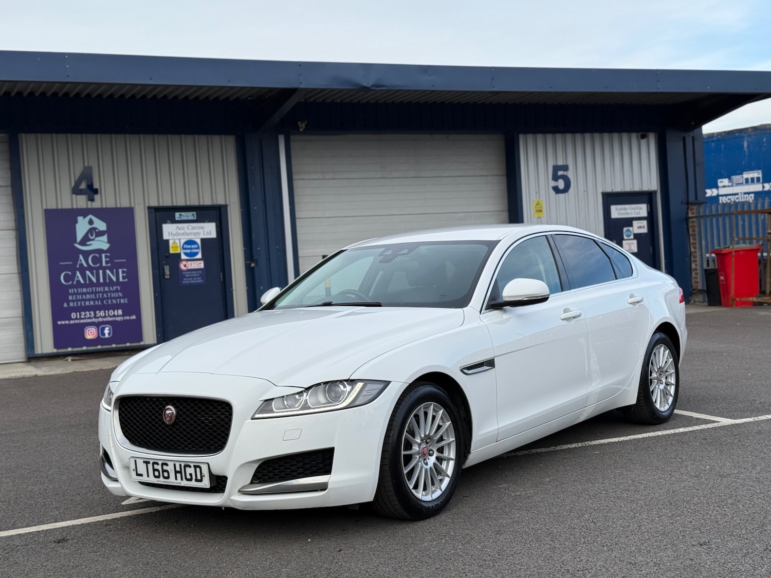 Used Jaguar XF 2016 for sale - 78037029: Photo 17