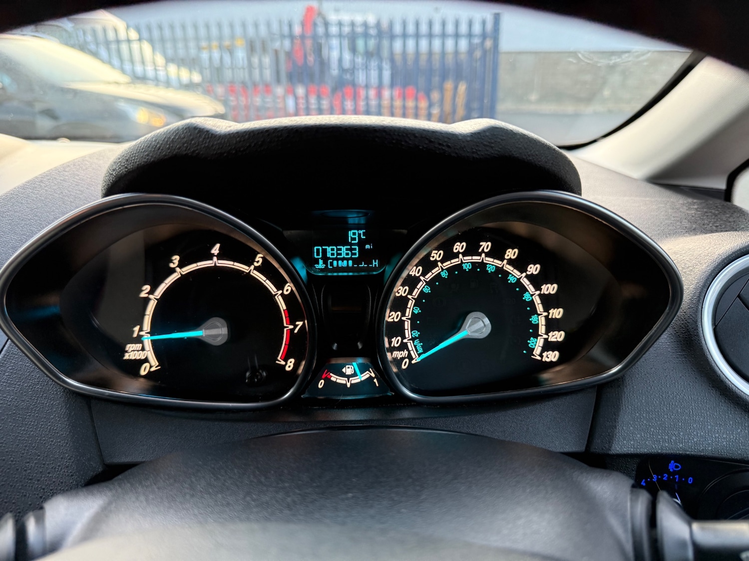 Used Ford Fiesta 2016 for sale - 76120449: Photo 17