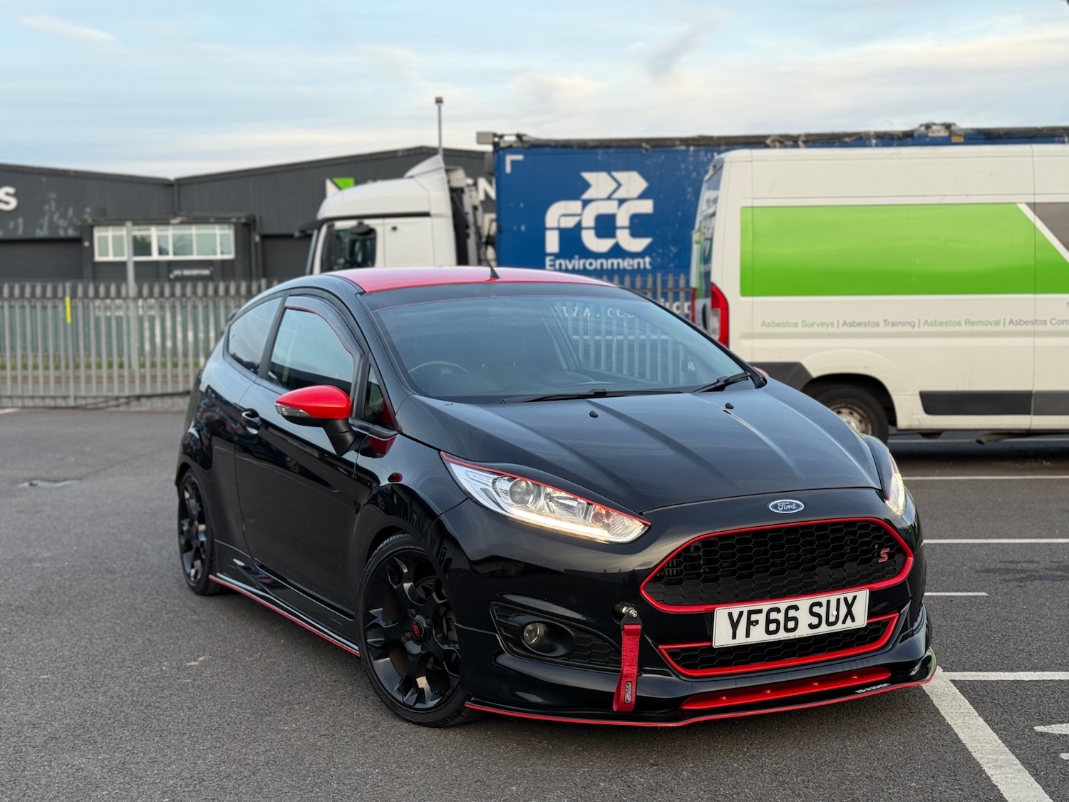 Used Ford Fiesta 2016 for sale - 76120449: Photo 3