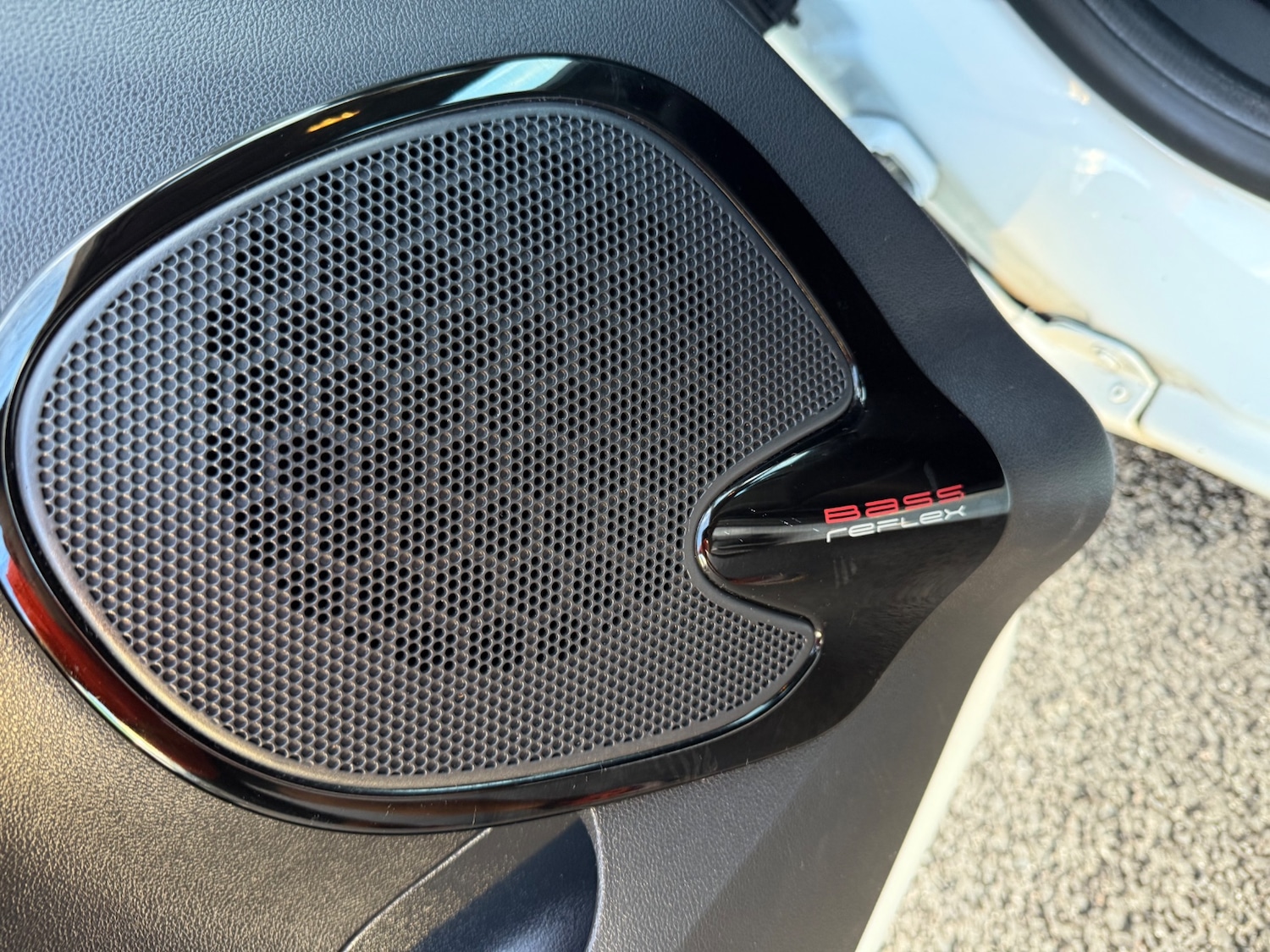 Used Renault Clio 2016 for sale - 75925636: Photo 24