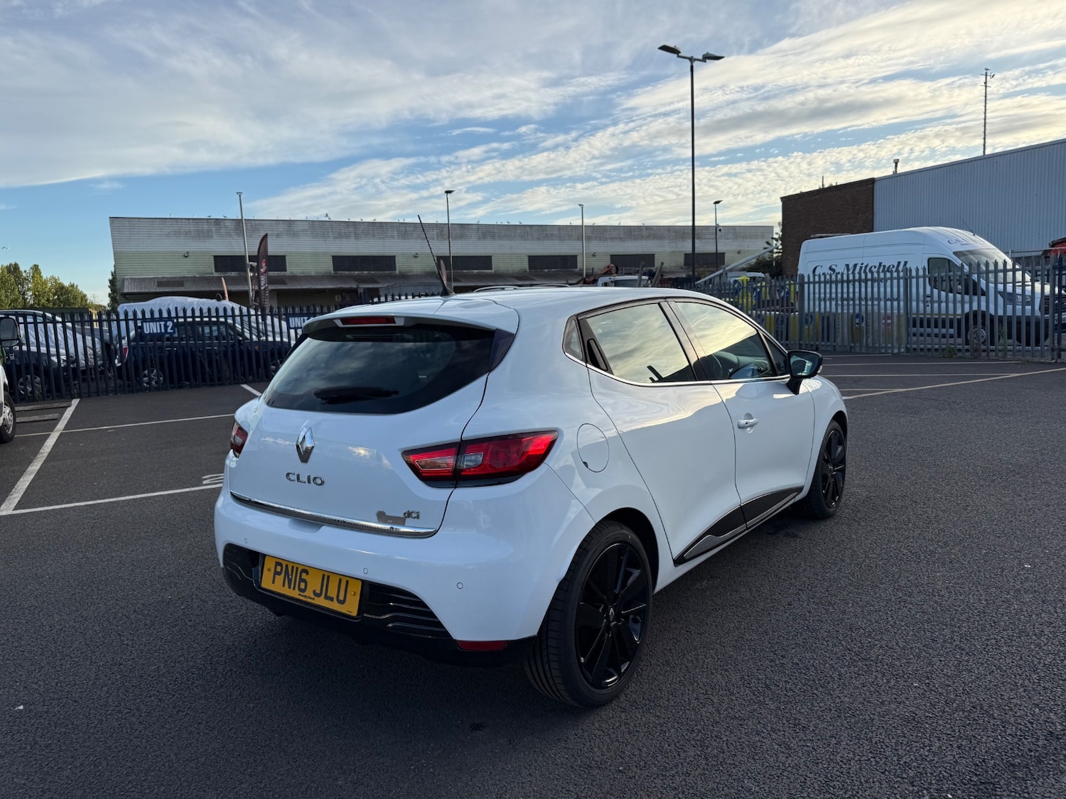 Used Renault Clio 2016 for sale - 75925636: Photo 7