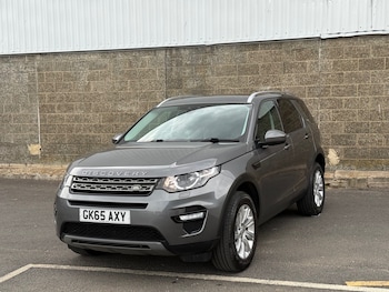 Used Land Rover Discovery Sport 2015 for sale - 79329715: Photo