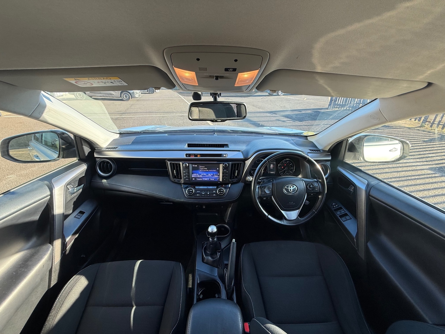 Used Toyota RAV4 2016 for sale - 76942304: Photo 13