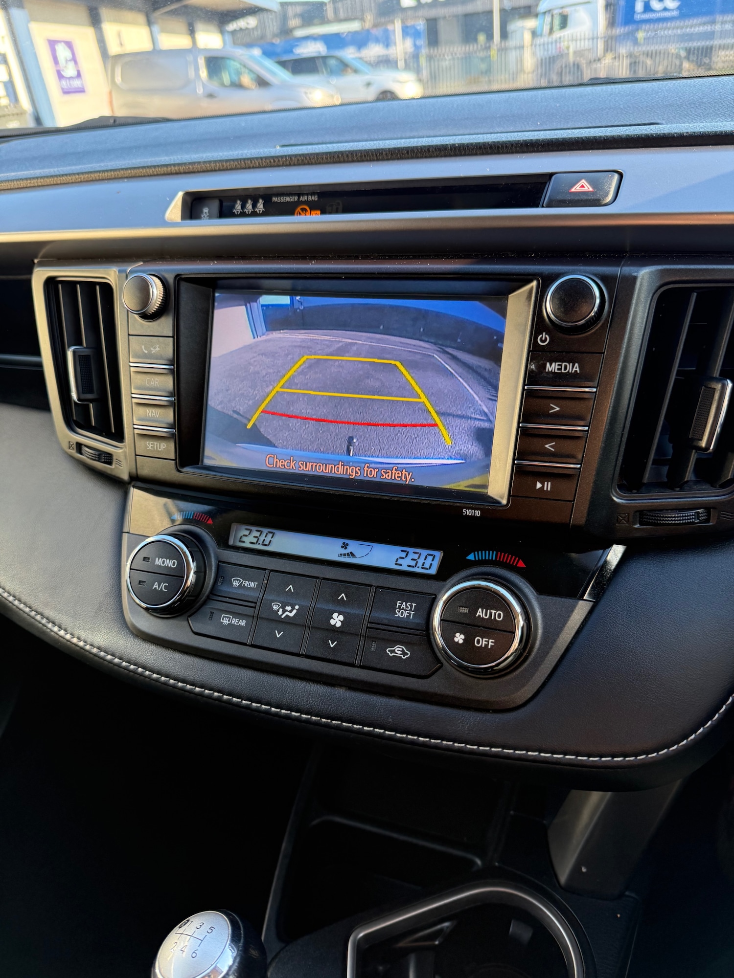 Used Toyota RAV4 2016 for sale - 76942304: Photo 15