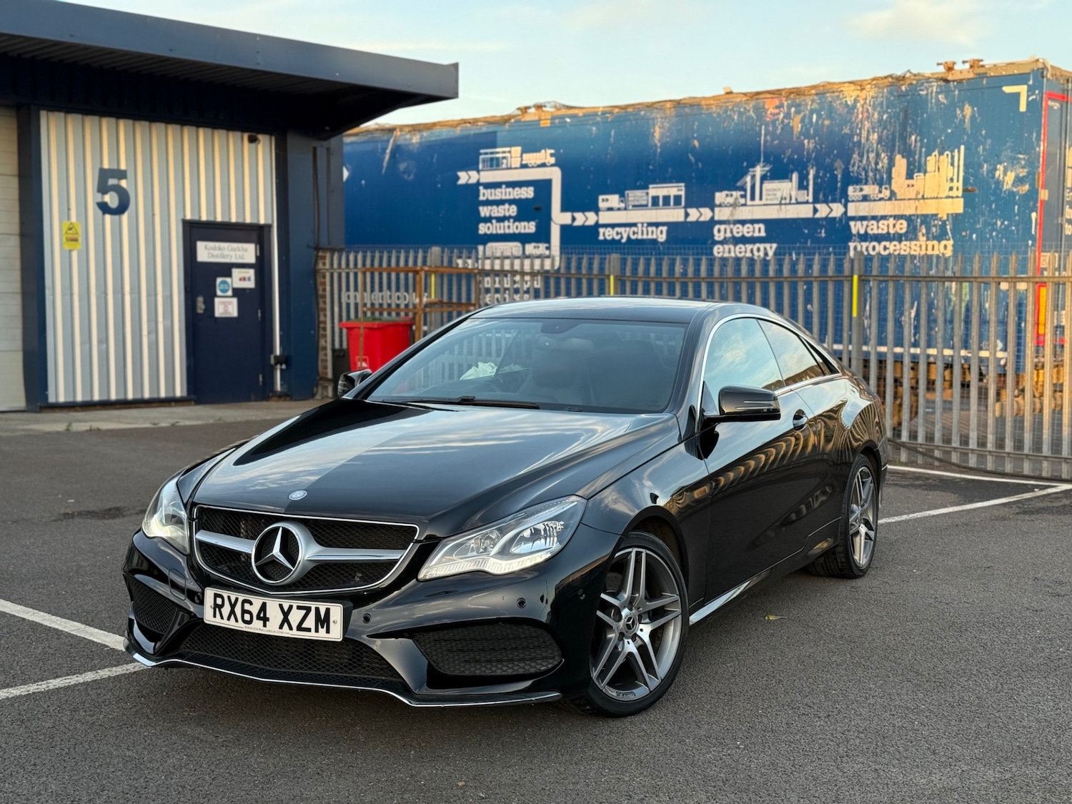 Used Mercedes-Benz E Class 2014 for sale - 76699725: Photo 19