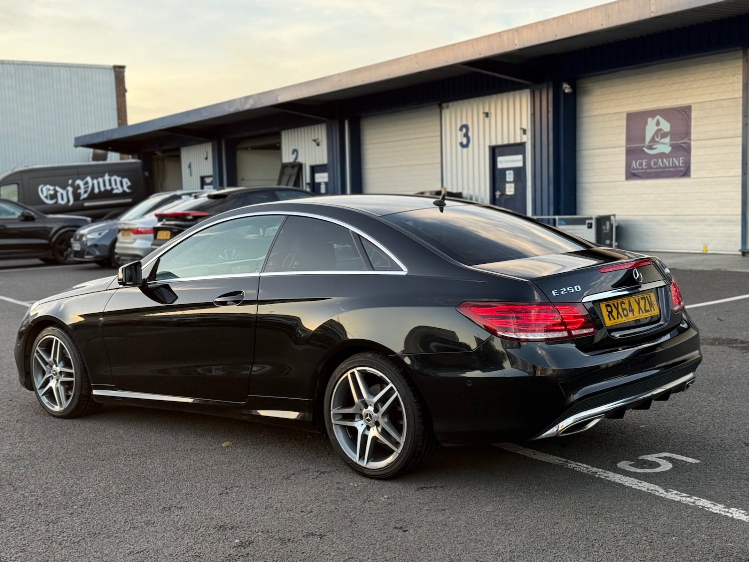 Used Mercedes-Benz E Class 2014 for sale - 76699725: Photo 5