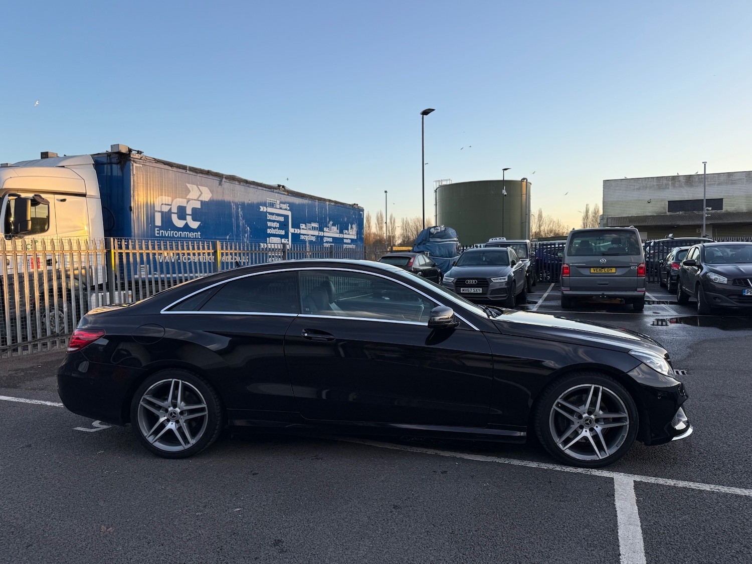 Used Mercedes-Benz E Class 2014 for sale - 76699725: Photo 8