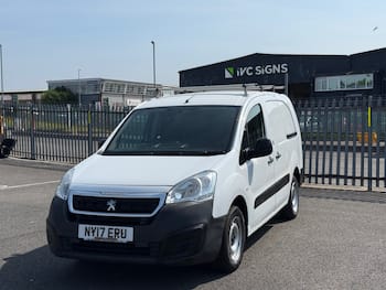 Used Peugeot Partner 2017 for sale - 79771936: Photo