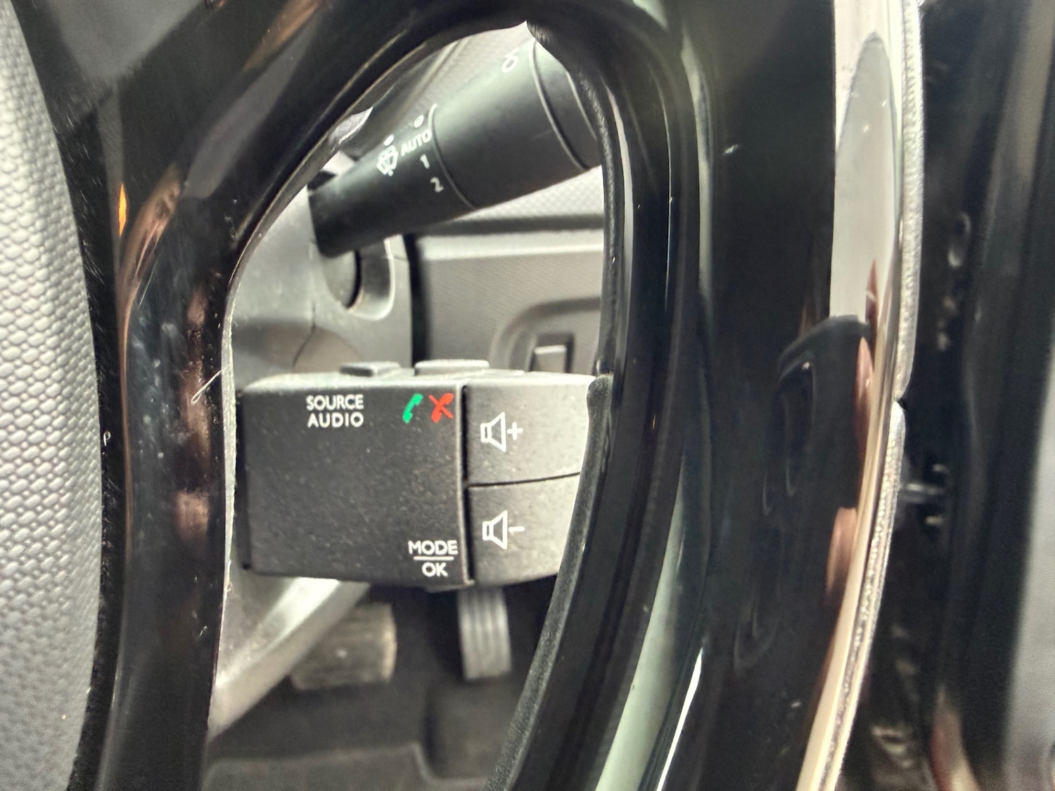 Used Renault Captur 2015 for sale - 78092505: Photo 18