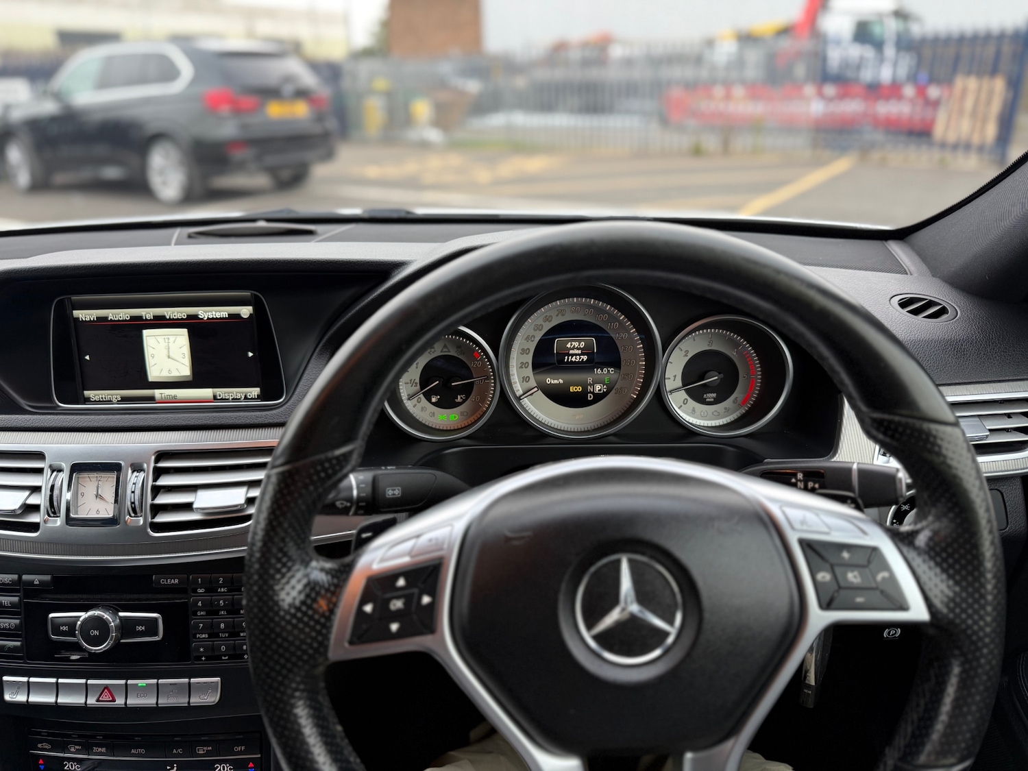 Used Mercedes-Benz E Class 2014 for sale - 76258606: Photo 17