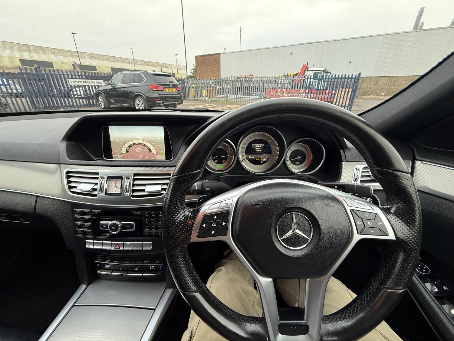 Used Mercedes-Benz E Class 2014 for sale - 76258606: Photo 18