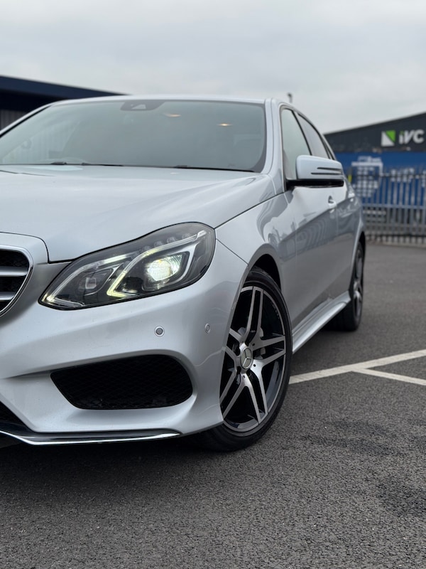 Used Mercedes-Benz E Class 2014 for sale - 76258606: Photo 24