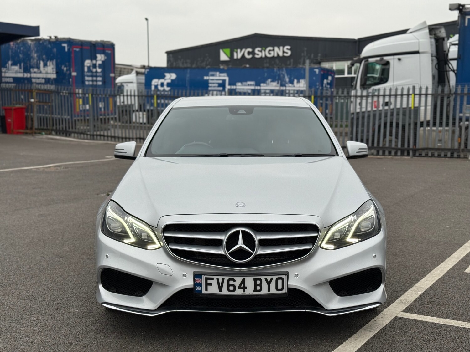 Used Mercedes-Benz E Class 2014 for sale - 76258606: Photo 28