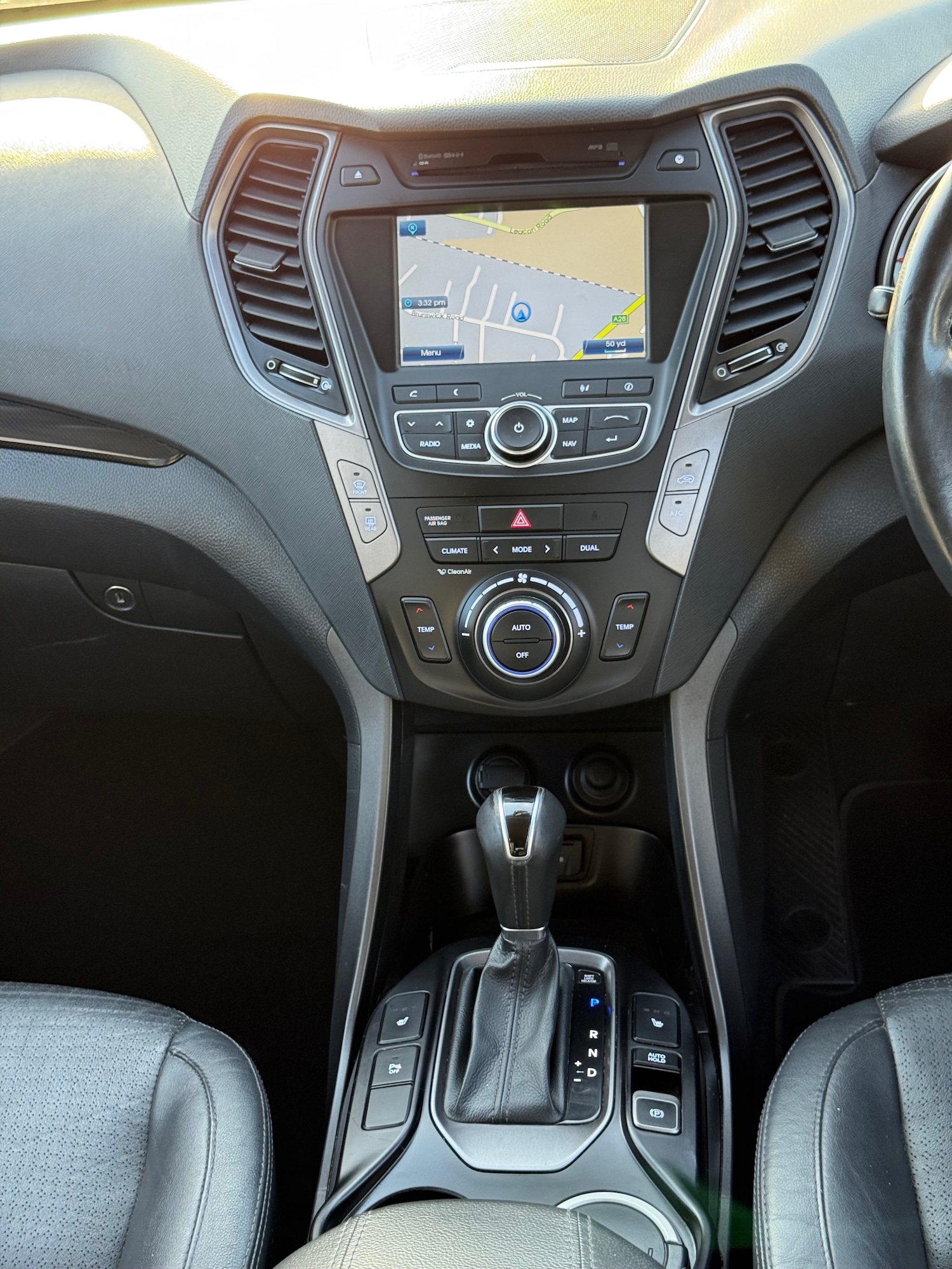 Used Hyundai Santa Fe 2014 for sale - 76222074: Photo 11