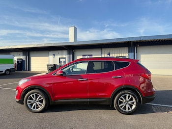 Used Hyundai Santa Fe 2014 for sale - 76222074: Photo 3