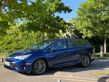 Used Toyota Avensis 2015 for sale - 74500434: Photo