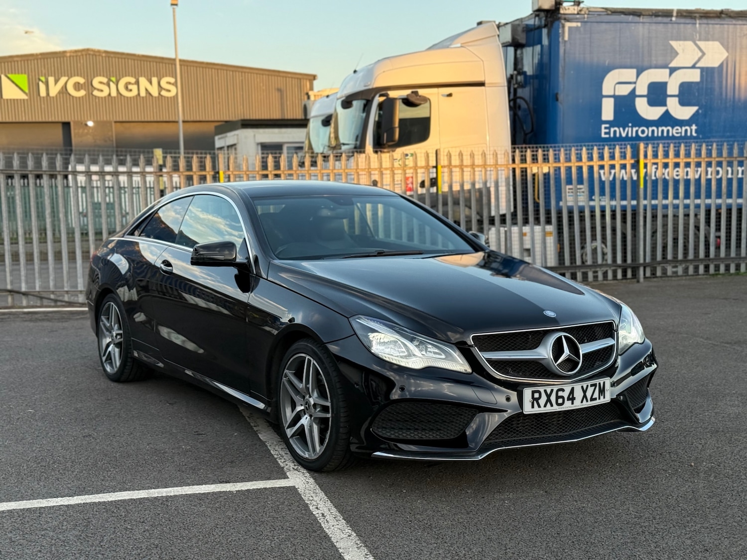 Used Mercedes-Benz E Class 2014 for sale - 77997606: Photo 3