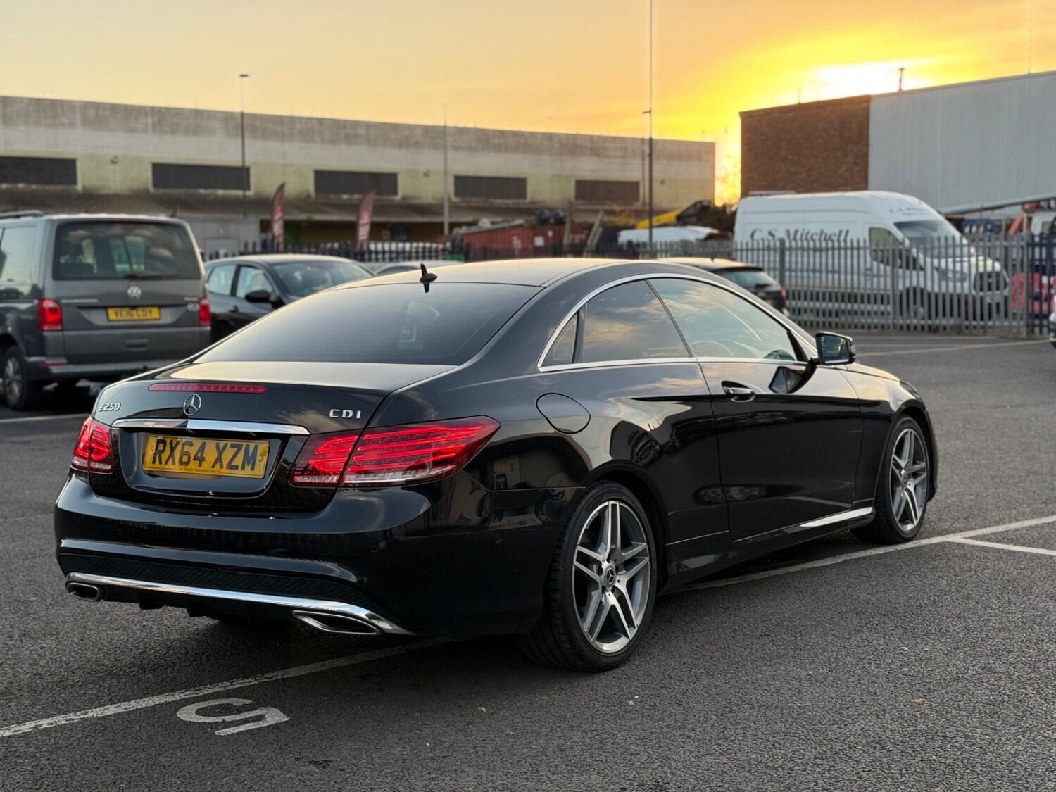 Used Mercedes-Benz E Class 2014 for sale - 77997606: Photo 8