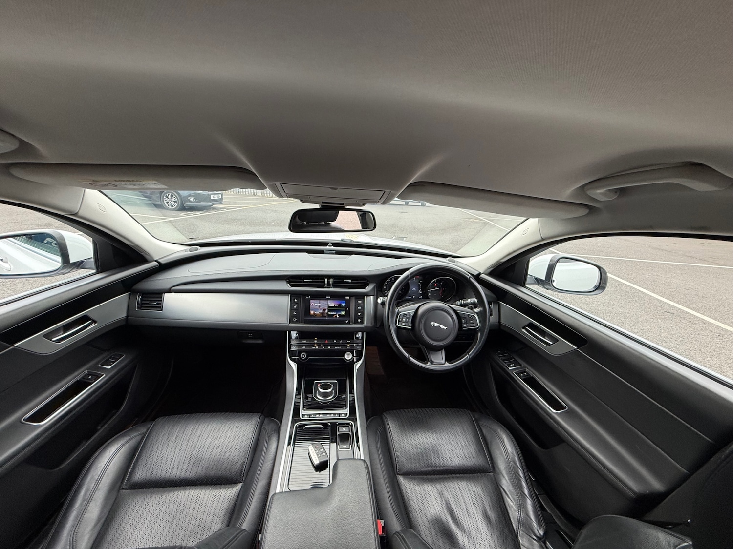 Used Jaguar XF 2016 for sale - 76363126: Photo 13