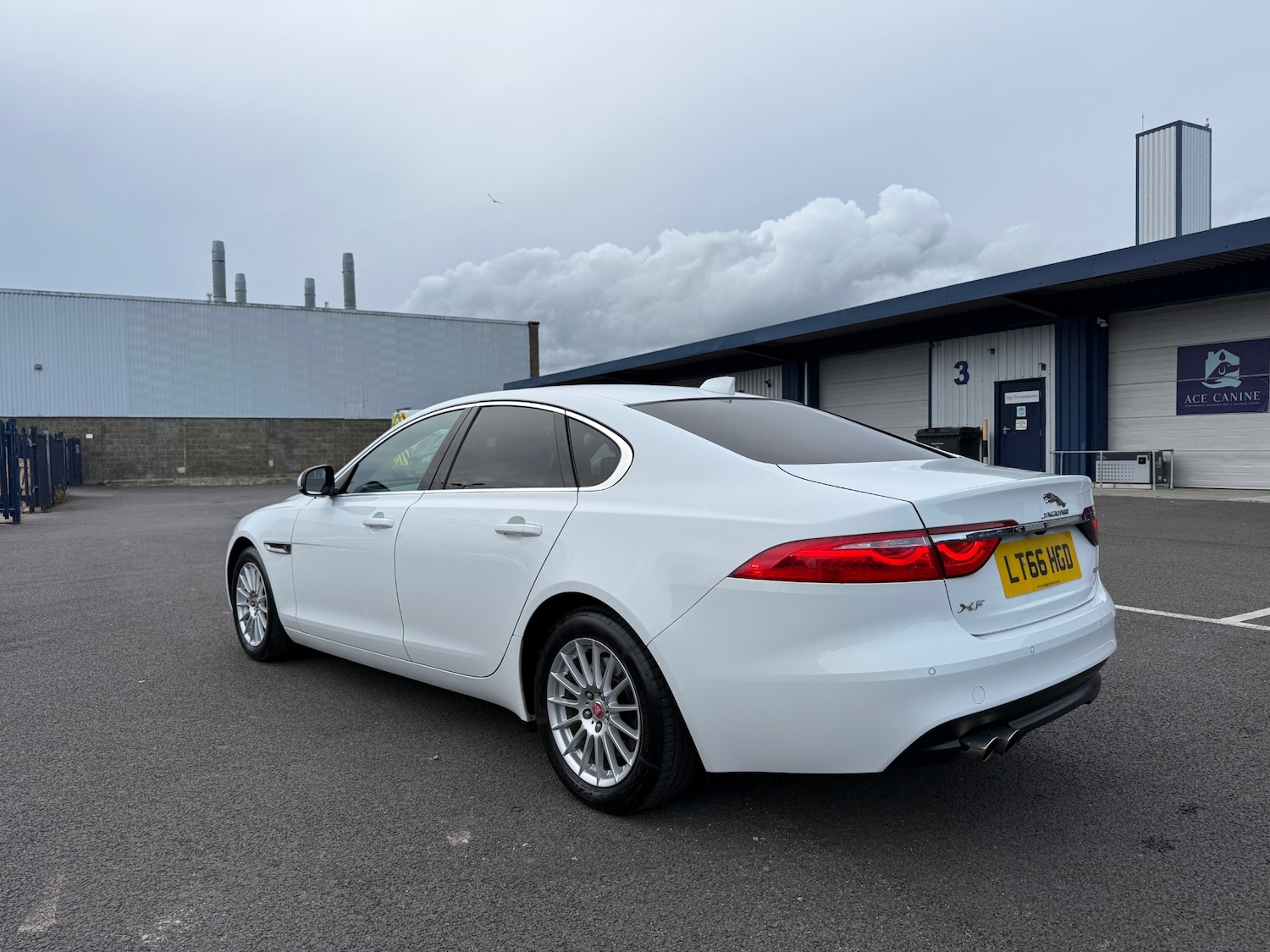 Used Jaguar XF 2016 for sale - 76363126: Photo 24