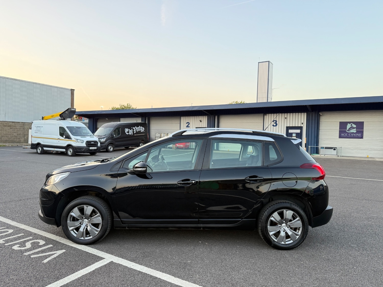 Used Peugeot 2008 2018 for sale - 76120485: Photo 4