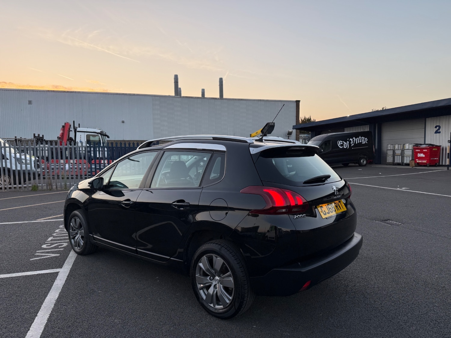 Used Peugeot 2008 2018 for sale - 76120485: Photo 5