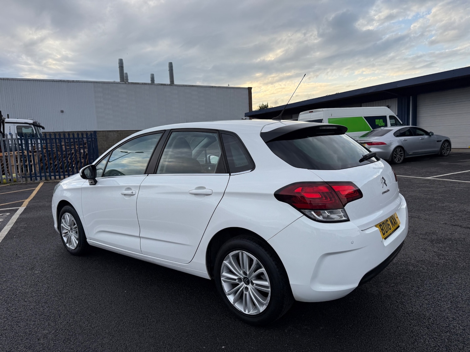 Vehicle 6