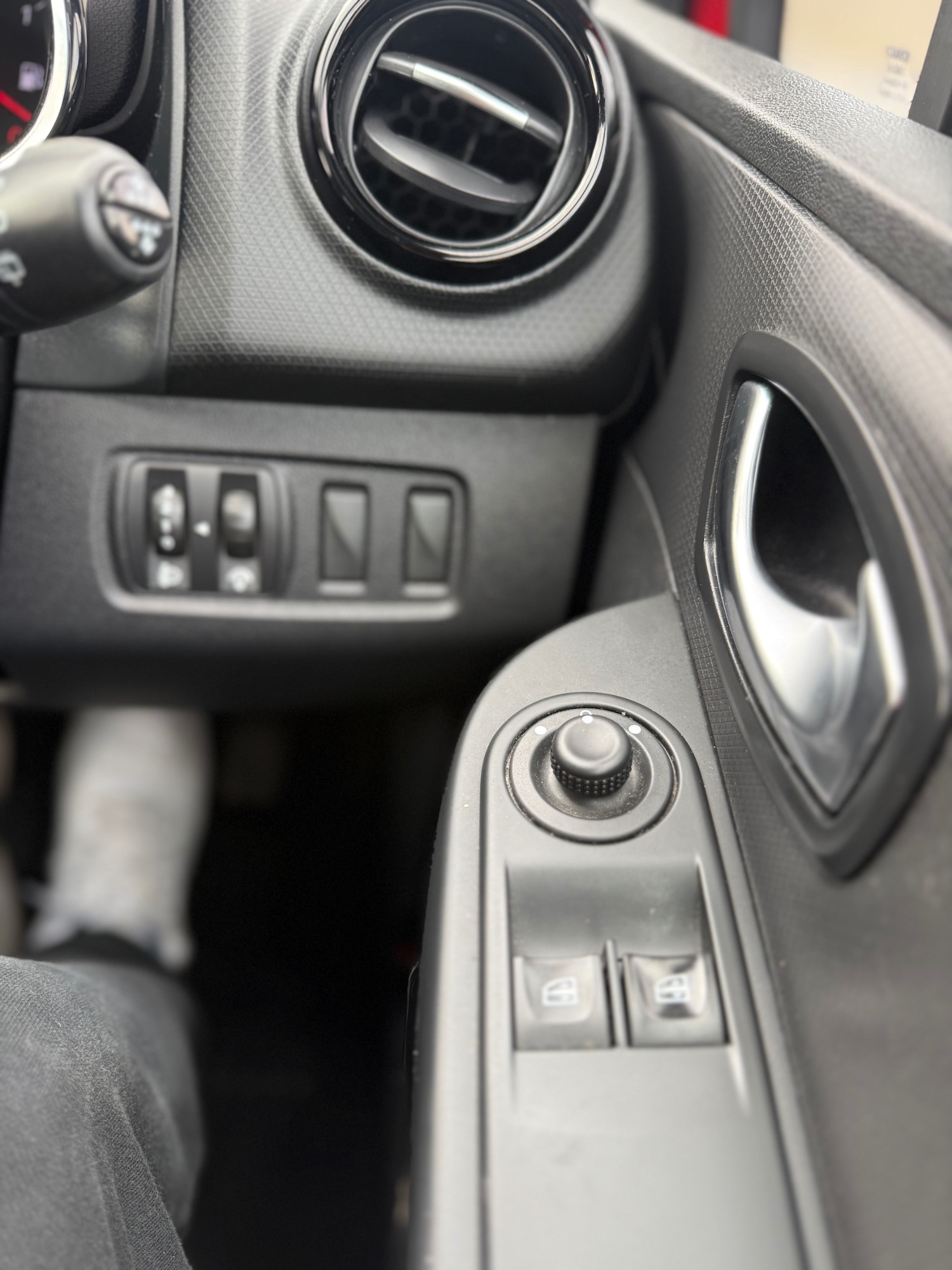 Used Renault Clio 2016 for sale - 77310520: Photo 20