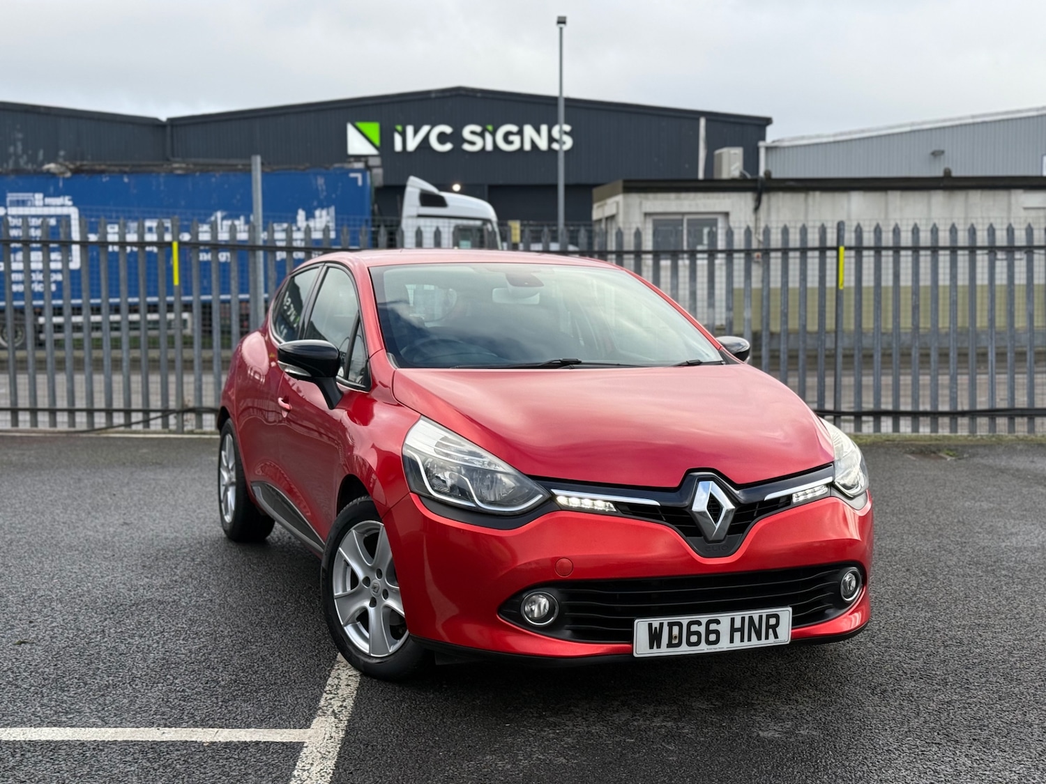 Used Renault Clio 2016 for sale - 77310520: Photo 5