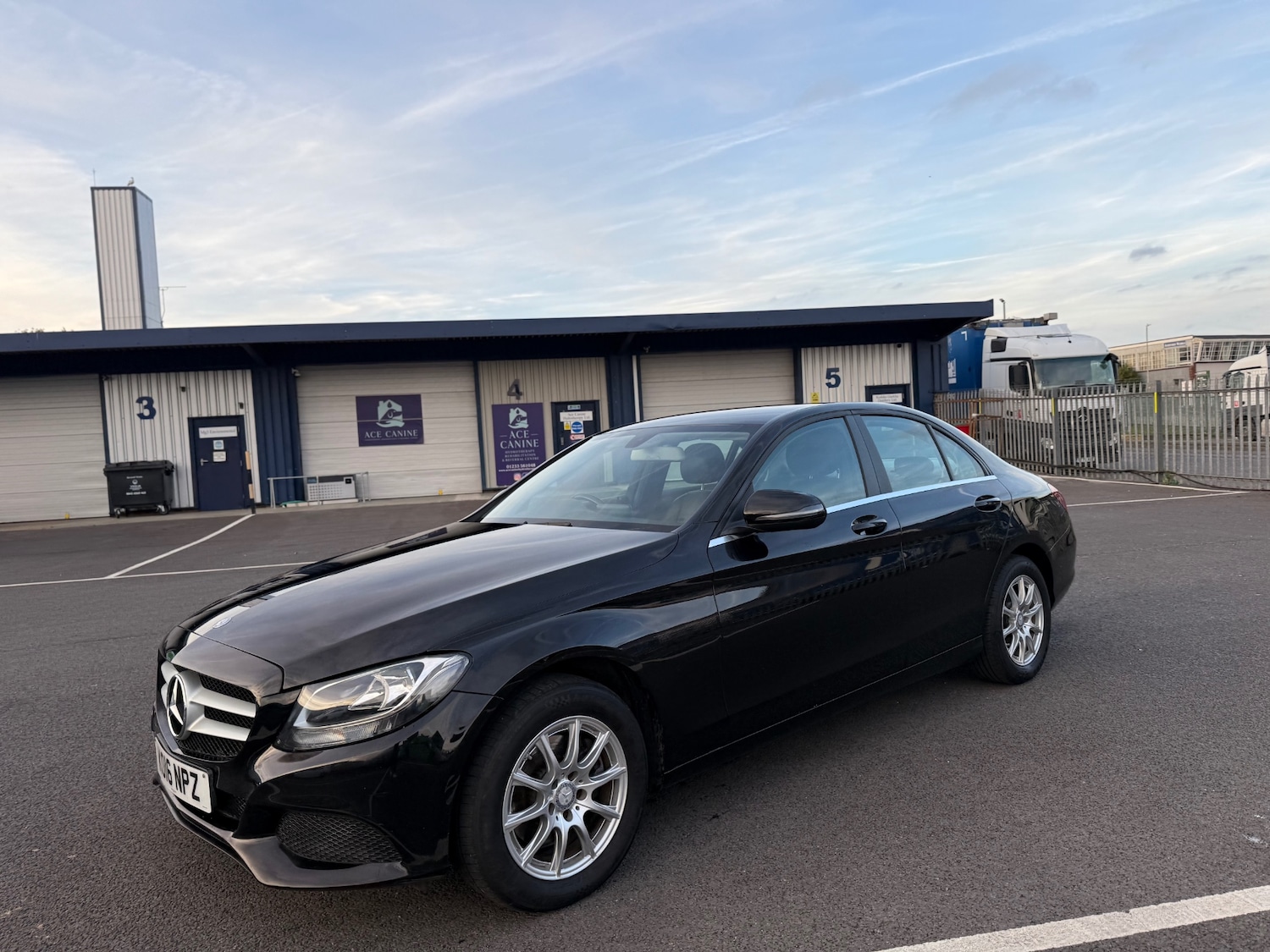 Used Mercedes-Benz C Class 2016 for sale - 77998132: Photo 23