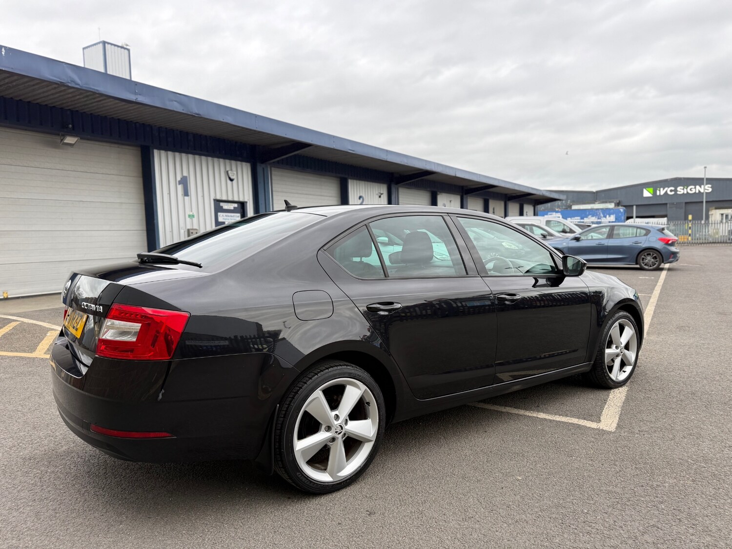 Used Skoda Octavia 2017 for sale - 77906929: Photo 10