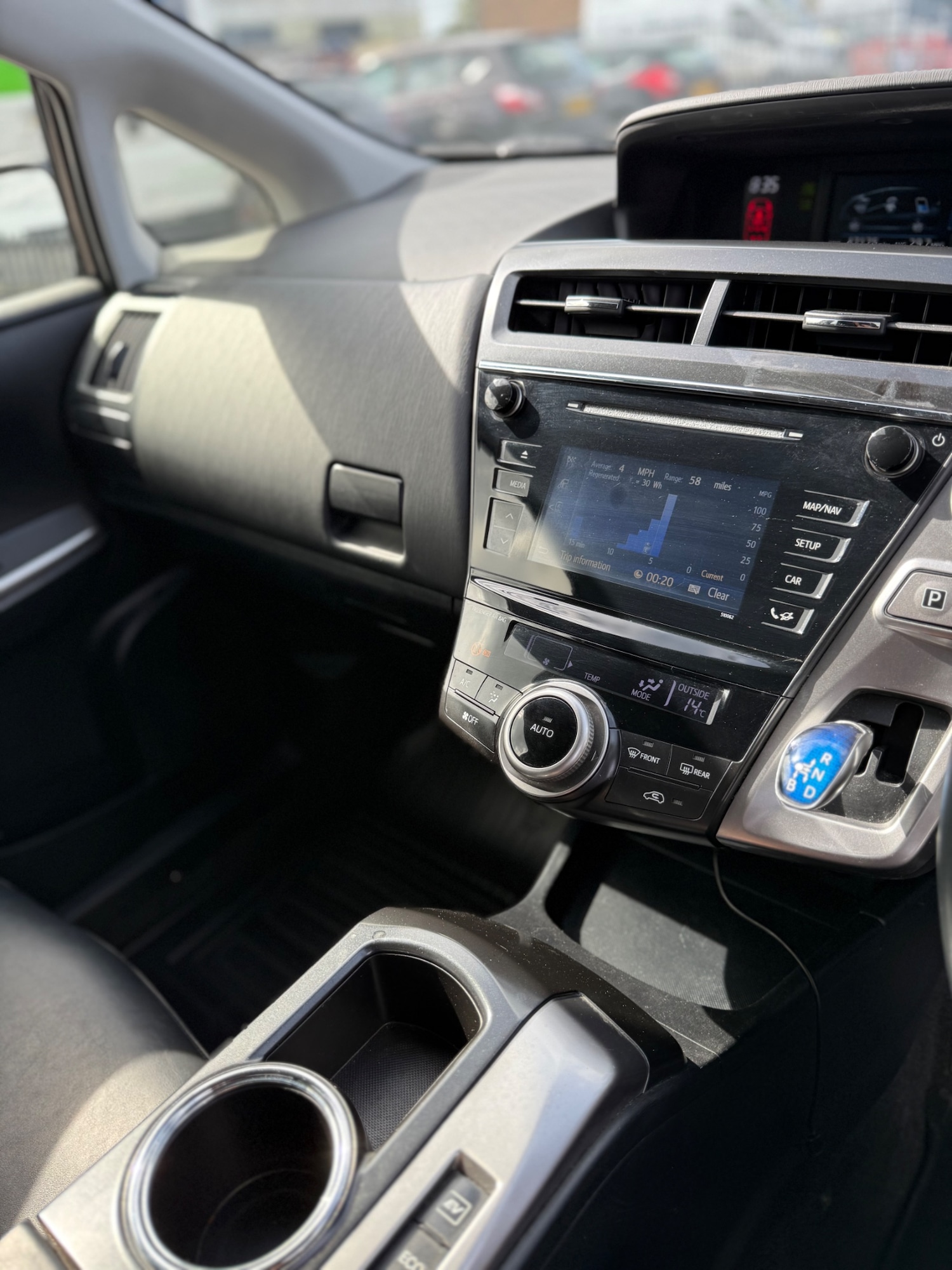 Used Toyota Prius+ 2020 for sale - 76149844: Photo 16