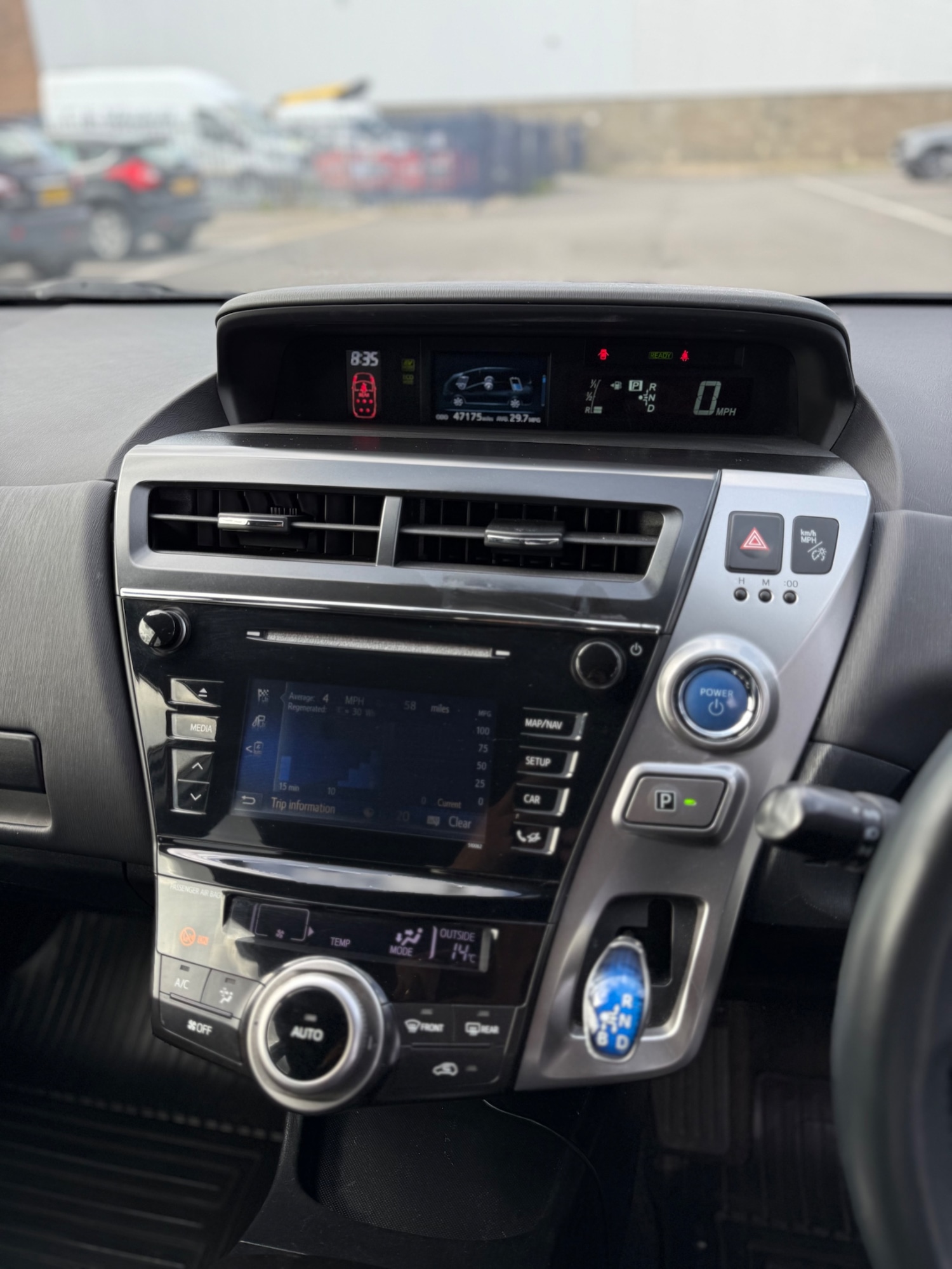 Used Toyota Prius+ 2020 for sale - 76149844: Photo 18