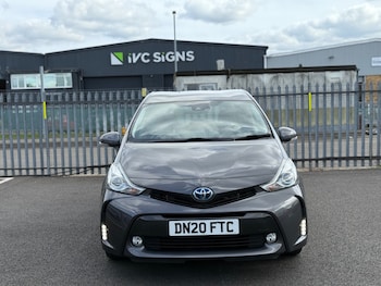 Used Toyota Prius+ 2020 for sale - 76149844: Photo 2