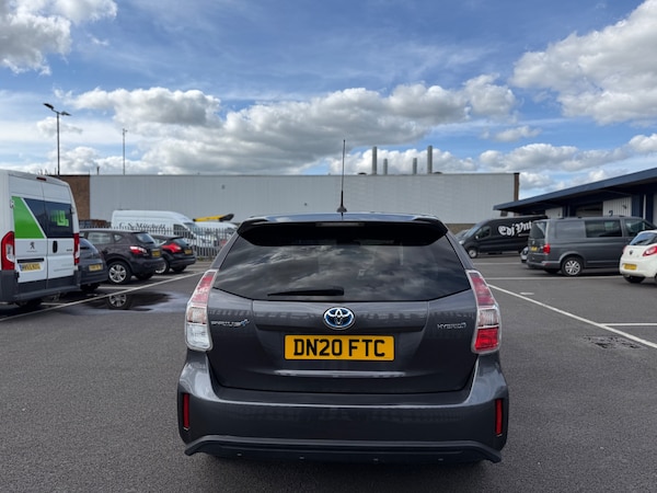 Used Toyota Prius+ 2020 for sale - 76149844: Photo 8