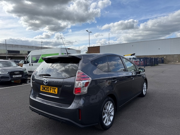 Used Toyota Prius+ 2020 for sale - 76149844: Photo 9