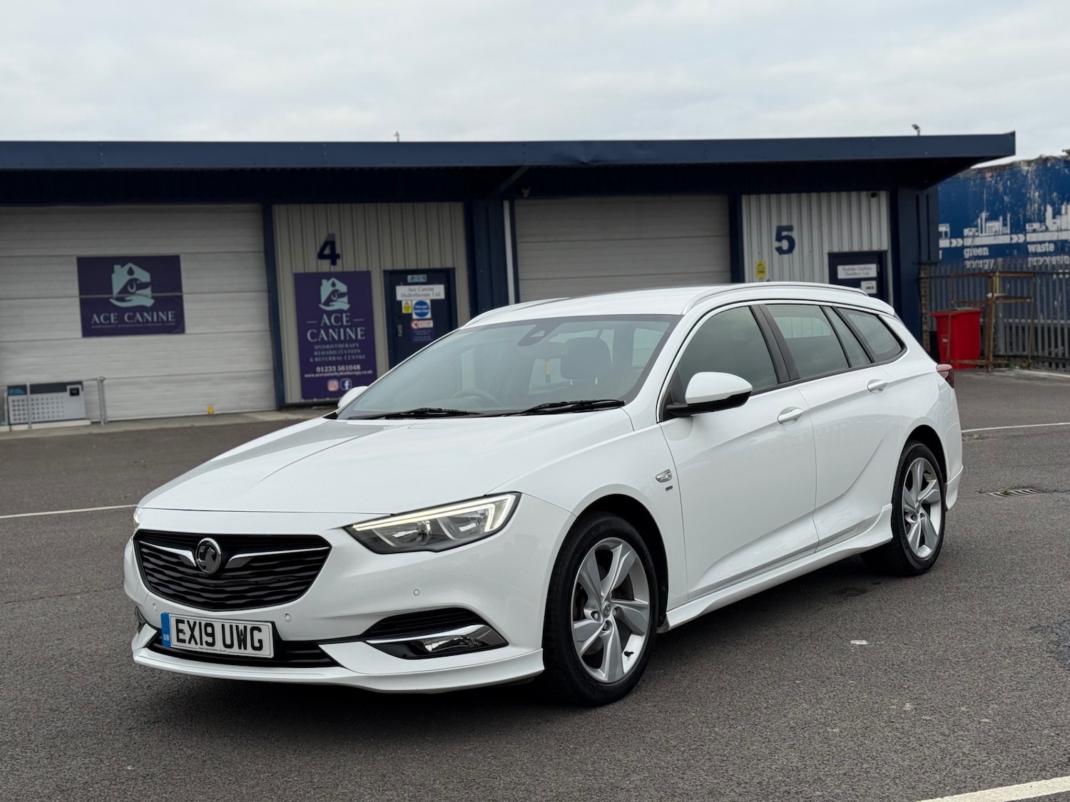 Used Vauxhall Insignia 2019 for sale - 76306082: Photo 3