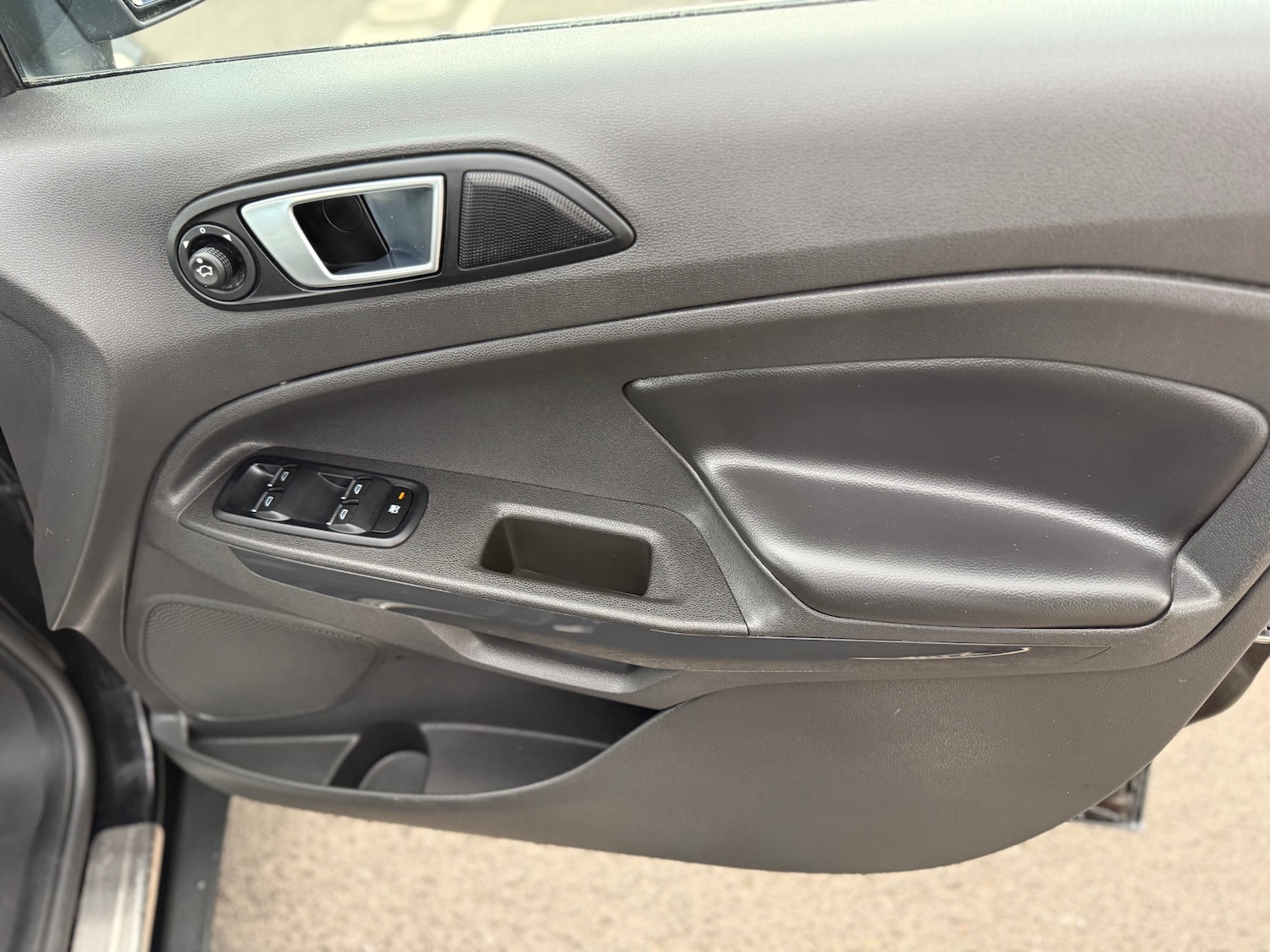 Used Ford Ecosport 2016 for sale - 76846106: Photo 21