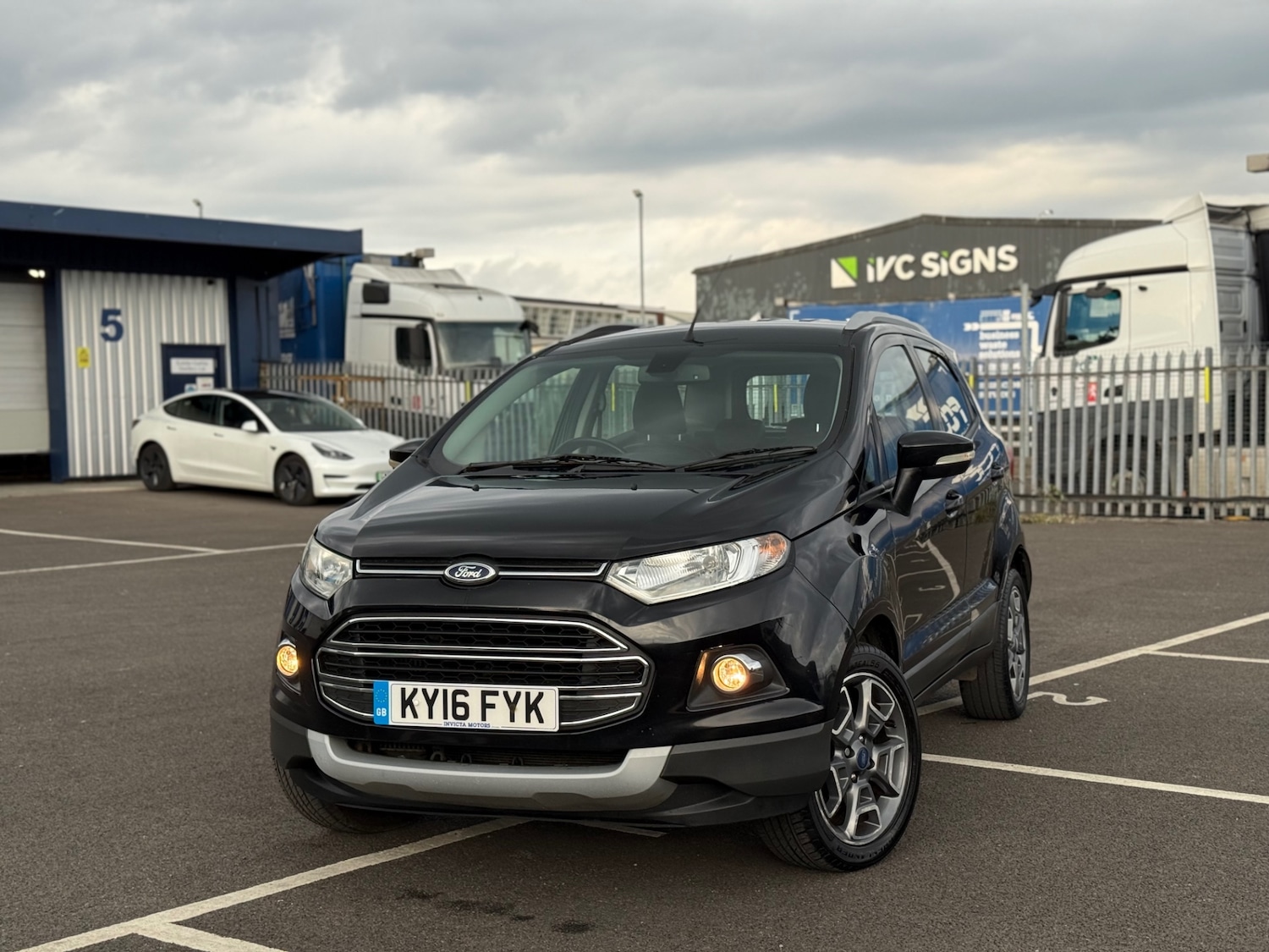 Used Ford Ecosport 2016 for sale - 76846106: Photo 24