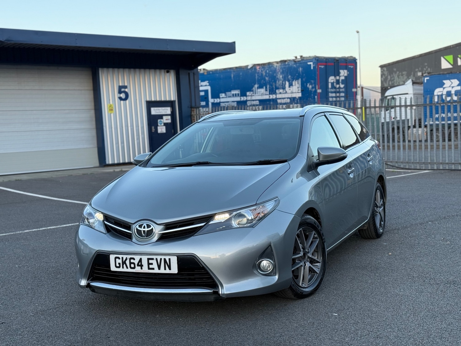 Used Toyota Auris 2014 for sale - 76369484: Photo 1